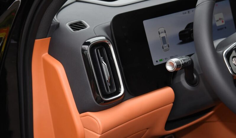 
								AITO M9 EV full									