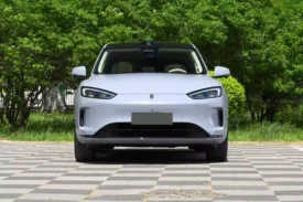 AITO M5