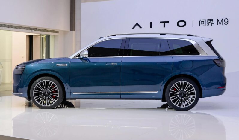
								AITO M9 EV full									