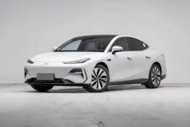 Geely Galaxy E8