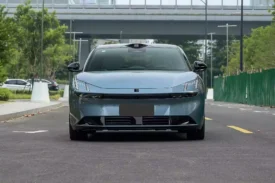 Lynk & Co Z10